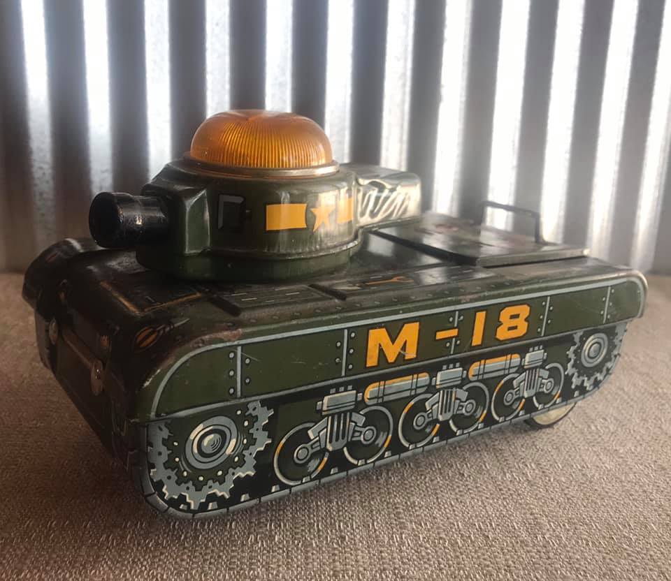 Vintage 1950’s M18 Army Toy Tank