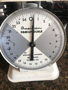 Antique Vintage American Scale