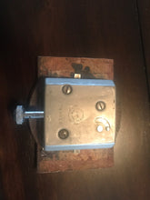 Load image into Gallery viewer, Jaeger Fleetwood Body Corp Vintage Car Dash Clock